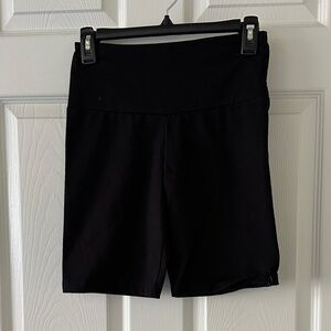Sleek Black Women's Bike Shorts